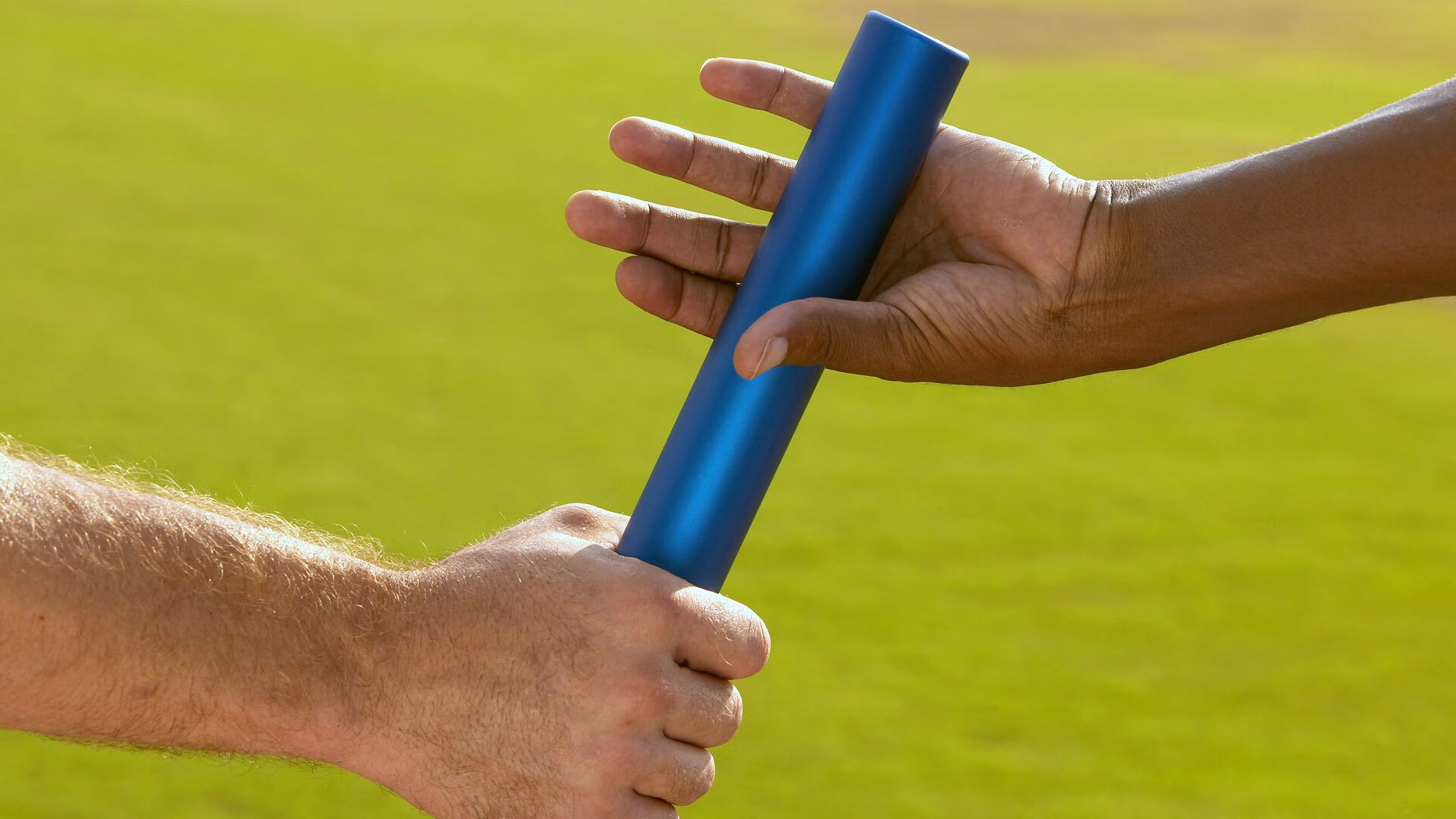 KAIYUNAPP-英超争夺激烈，各豪门争分夺秒